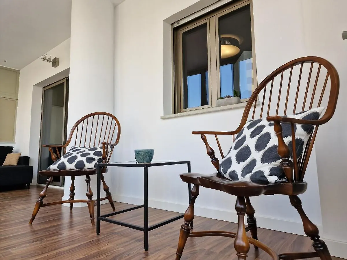 Gran Piso En Zona Comercial Malaga Apartment
